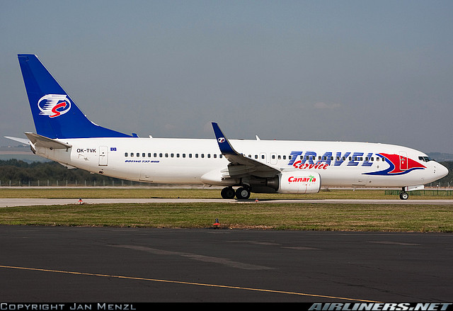 Boeing 737-86N Ostrava.jpg