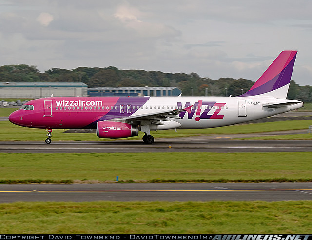 Airbus A320-232 Glasgow  (Skotsko).jpg