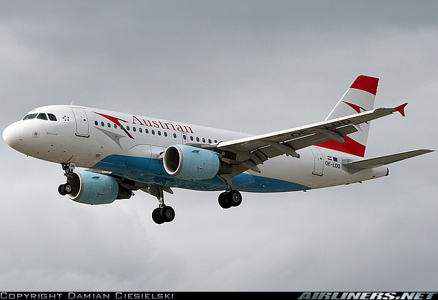Airbus A319-112 Londýn  (Anglie).jpg