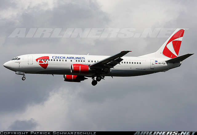 Boeing 737-45S London.jpg